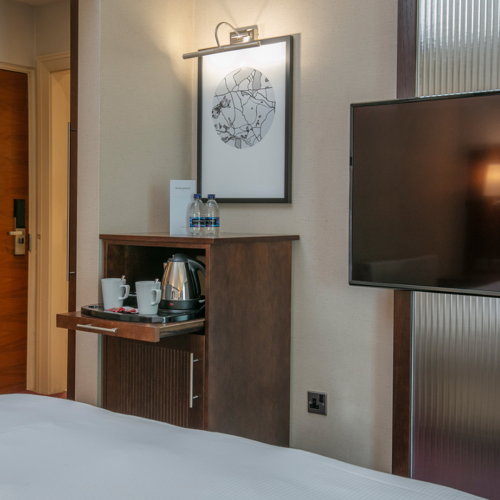 <p>DELUXE DOUBLE</p>