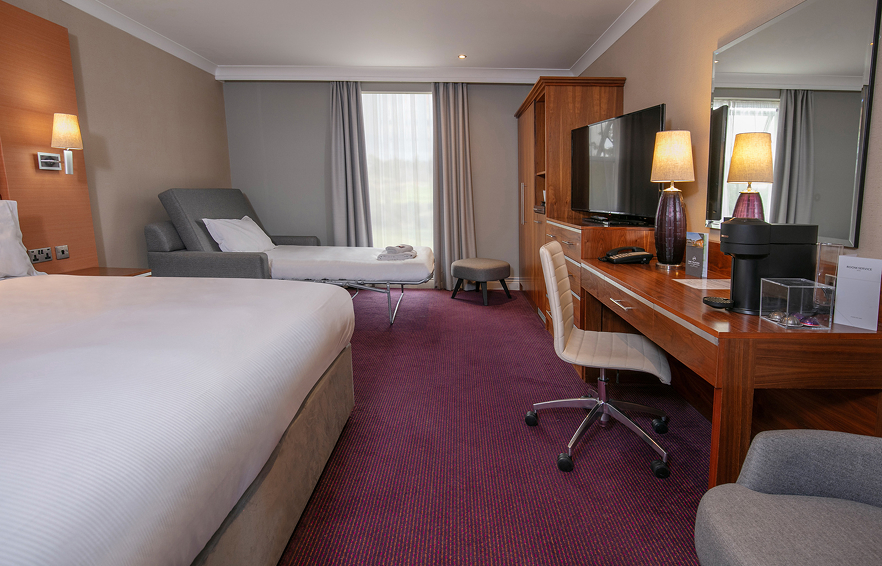 Carousel Desktop Superior Family 1