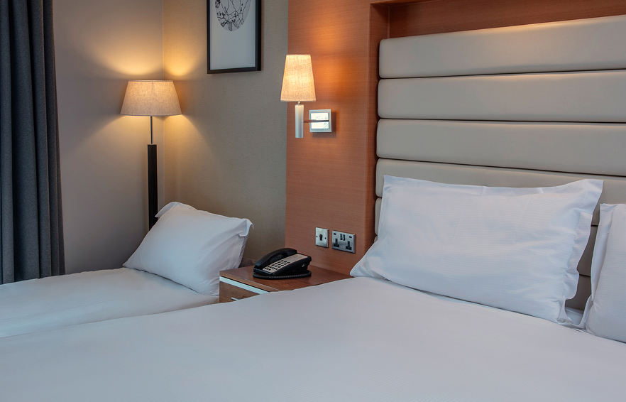 Carousel Desktop Classic Family 3