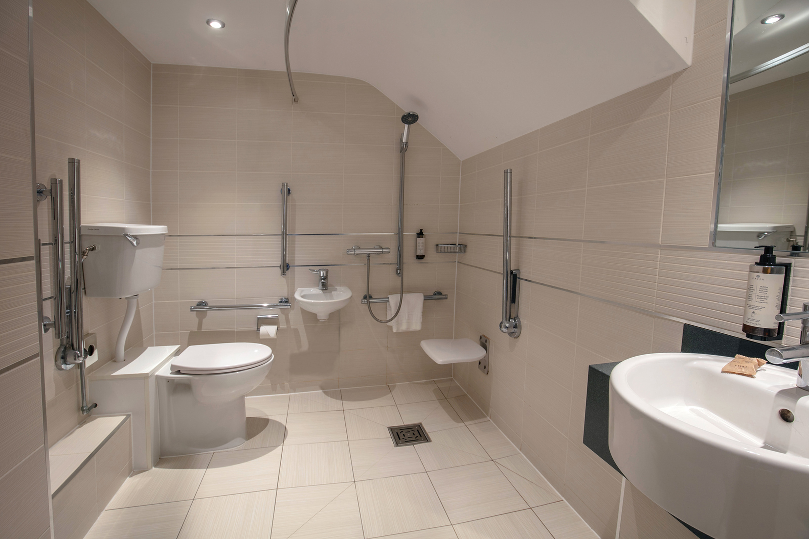 Classic Accessible Double 5