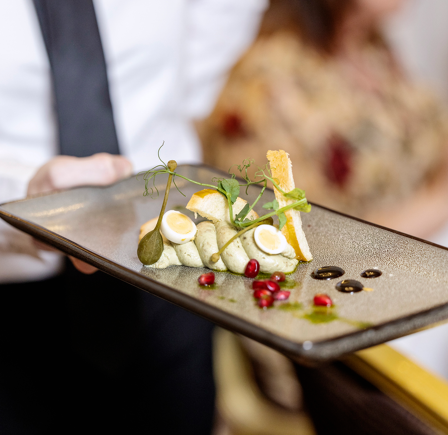 <strong>PRIVATE DINING </strong>