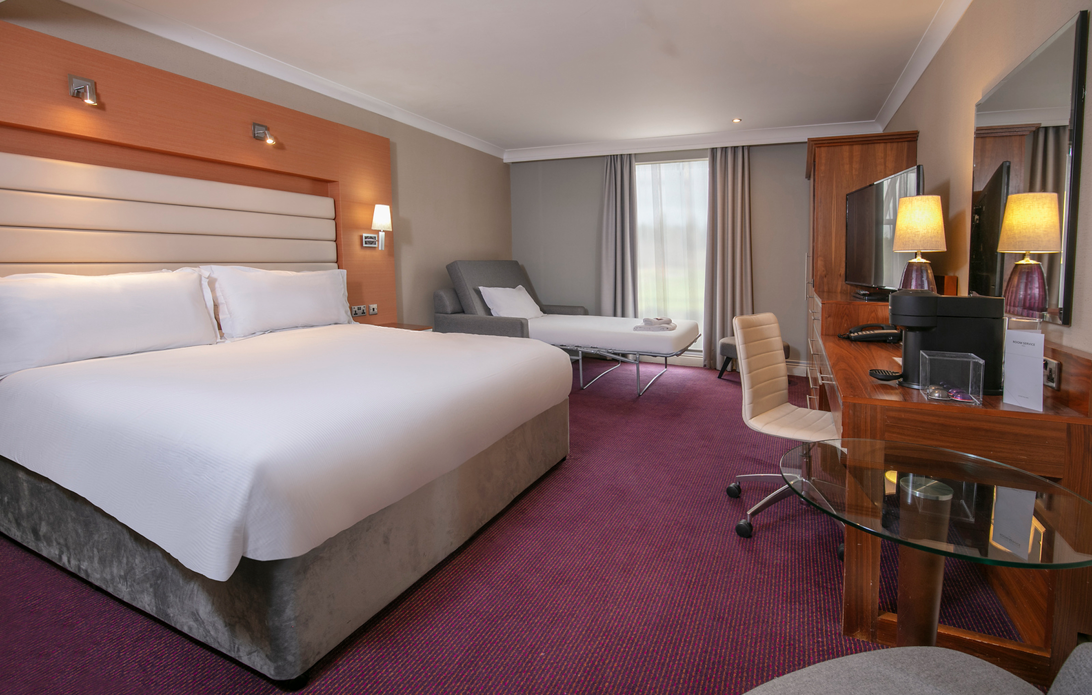 Gallery Superior Family 1